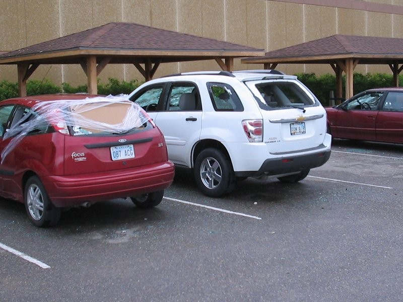 Разбитые тачки