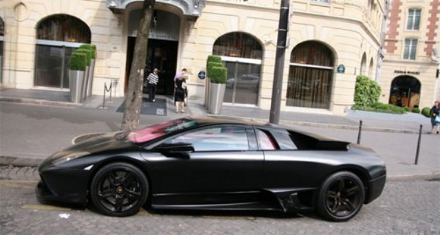 Неплохая тачка :)