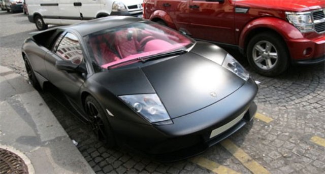 Неплохая тачка :)