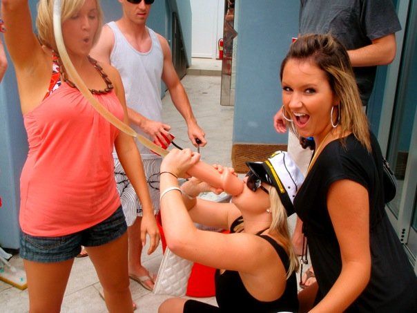 Спец приспособление для девушек :)