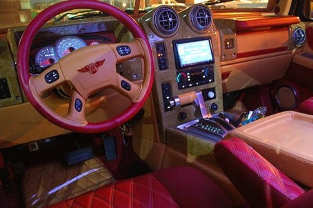 У Бентли нет внедорожников, но для арабского шейха это непроблема