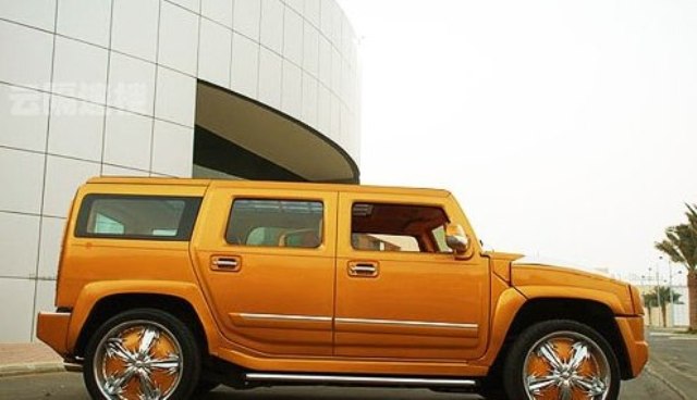 У Бентли нет внедорожников, но для арабского шейха это непроблема