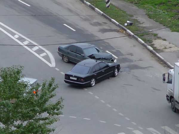 Очень неудачный перекресток...