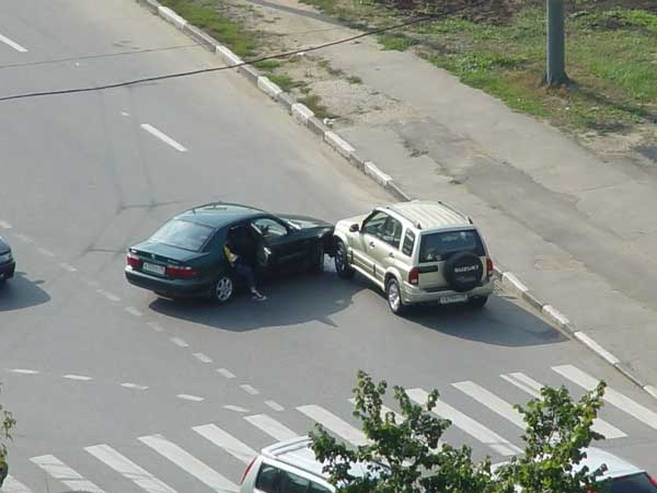 Очень неудачный перекресток...