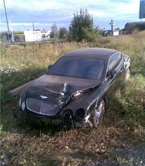 Бэнтли на российских дорогах. Хорошая машина... была