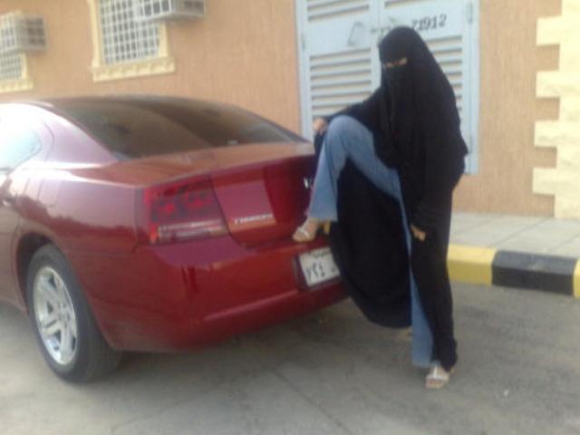 Как веселятся арабские девушки