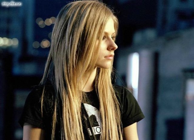 Красавица Аврил