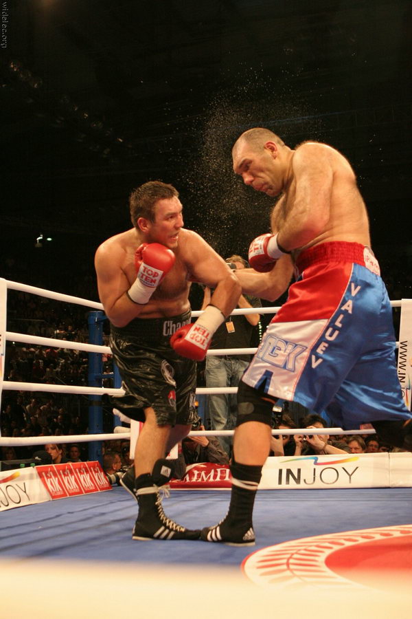 Николай Валуев