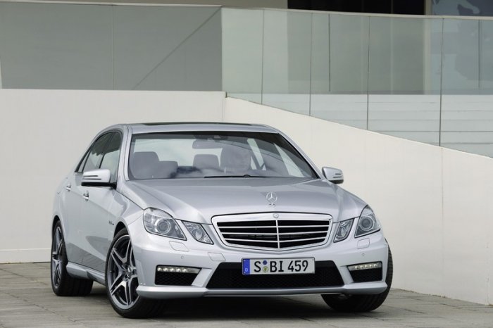 Mercedes-Benz E63 AMG