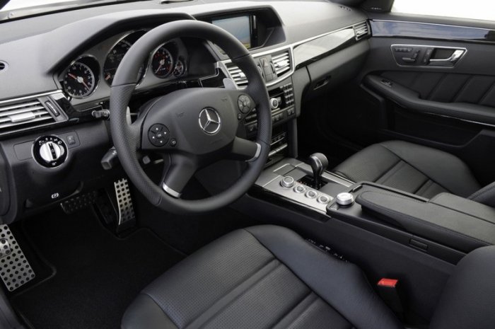 Mercedes-Benz E63 AMG