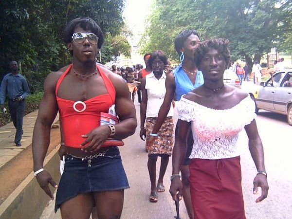 Парад трансвеститов в Африке