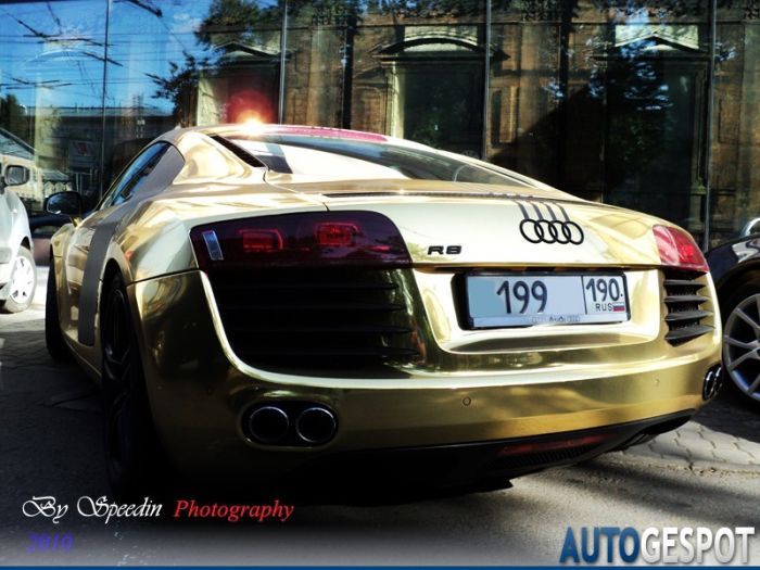 ������� Audi R8 � ������