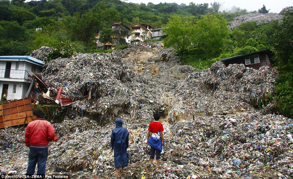 Лавина из мусора на Филиппинах