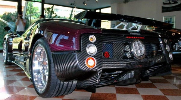 ��������� Pagani Zonda F ��������� �� �������