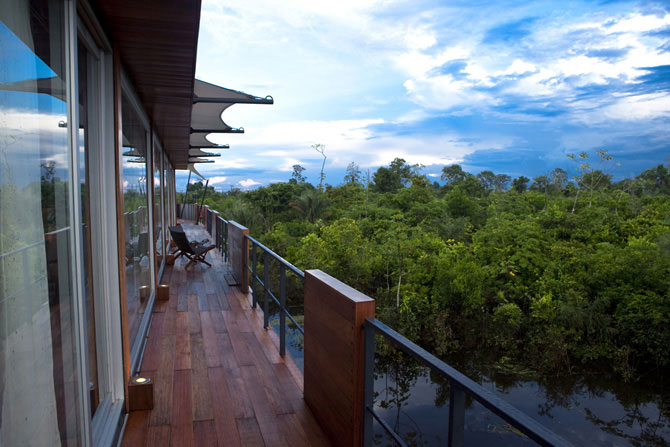 Hotel de cinco estrelas flutuante na Amazônia
