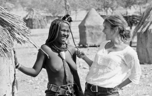 Обнаженная грудь - верный способ подружиться с женщинами Намибии