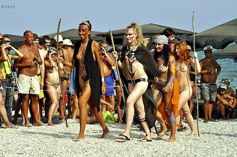 Фестиваль Нудистов На Пляже Видео