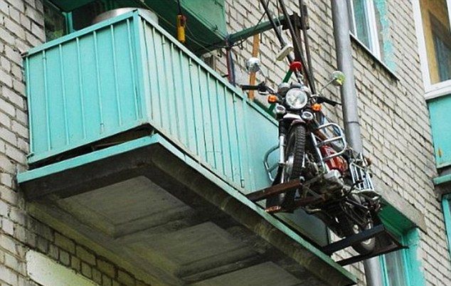 Как уберечь мотоцикл от угона, если живешь в многоэтажке