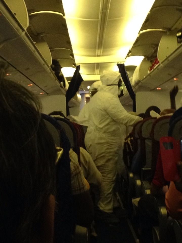 Апгрейд стюардесс в Западной Африке в связи с лихорадкой Эбола