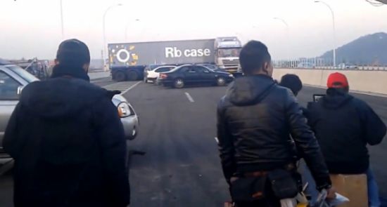 На съемочной площадке что-то пошло не так