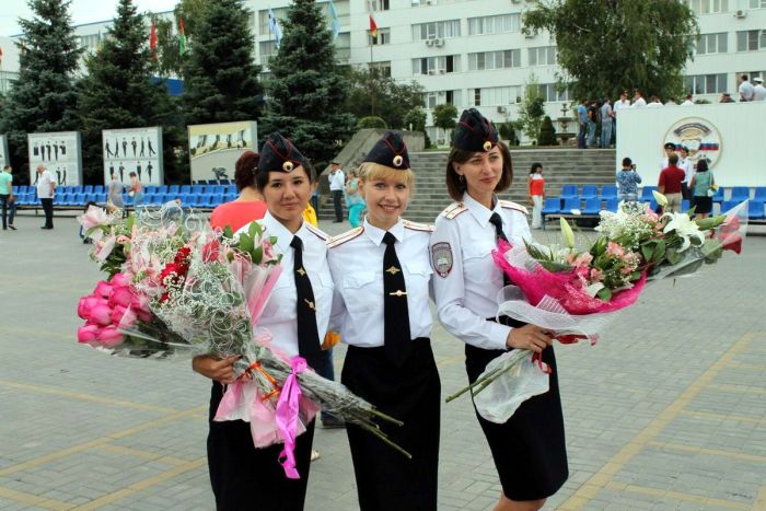 Какие девушки работают в российской полиции
