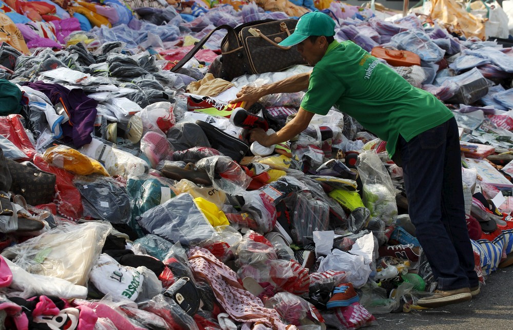 В Таиланде уничтожили контрафакт стоимостью более 115 милионов долларов США
