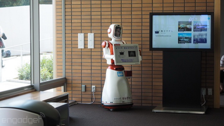 В Японии открылся отель обслуживаемый роботами