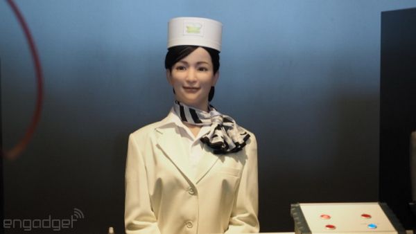 В Японии открылся отель обслуживаемый роботами