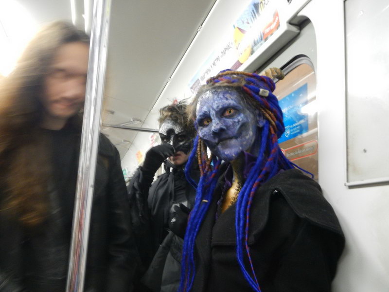 Безумные модники московского метро