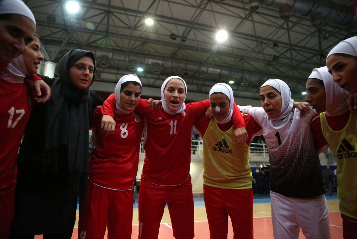 Футболисты женской сборной Ирана оказались мужчинами