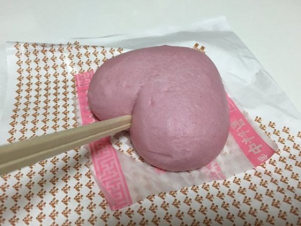 Странный японский десерт, у которого нужно брать анальную пробу