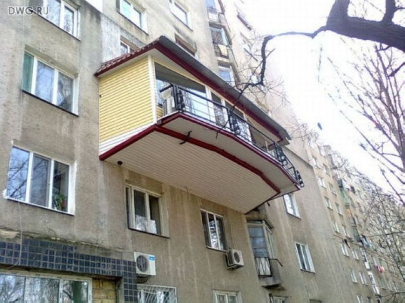 Суровые российские балконы