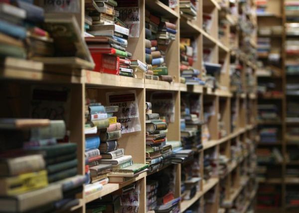 Россиянин из Ванкувера заработал три миллиона долларов, продавая поддельные книги на Amazon