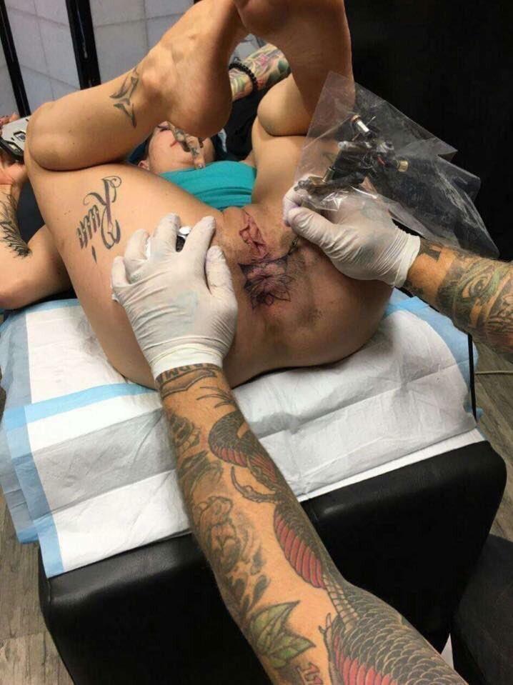 Shemale pornstar star tatoos