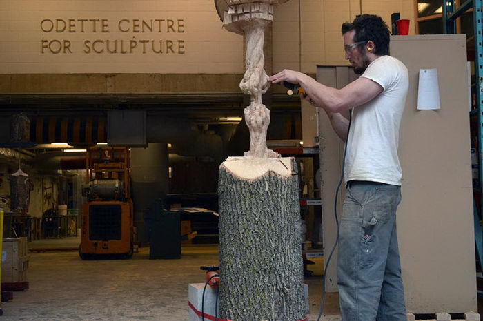 Резьба по дереву от канадского скульптора
