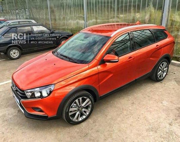 В Сети оказались новые фото универсала Lada Vesta в топовой комплектации В Сети оказались новые фото универсала Lada Vesta в топовой комплектации