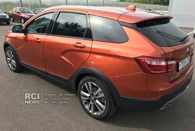 В Сети оказались новые фото универсала Lada Vesta в топовой комплектации В Сети оказались новые фото универсала Lada Vesta в топовой комплектации