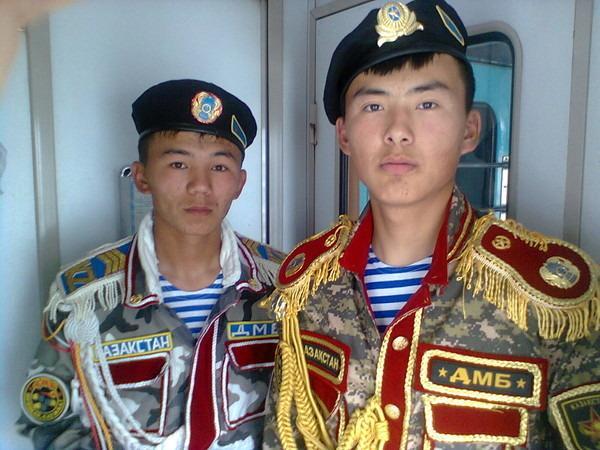 В швейных войках Казахстана объявлен ДМБ