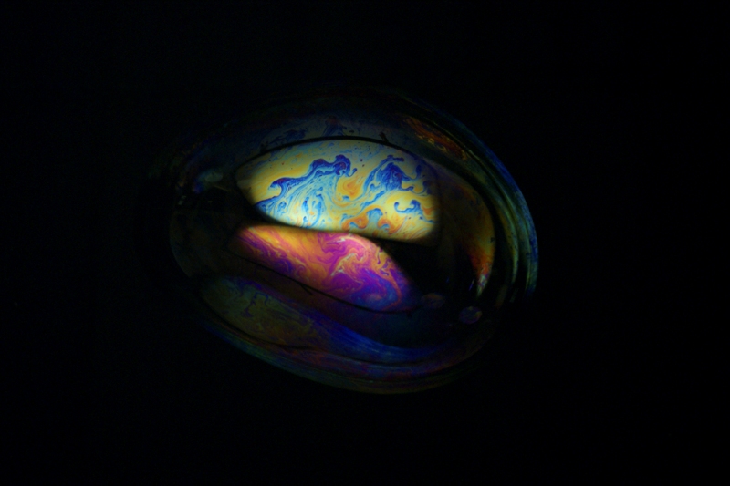 Классные фоты мыльных пузырей от Джейсона Тозера