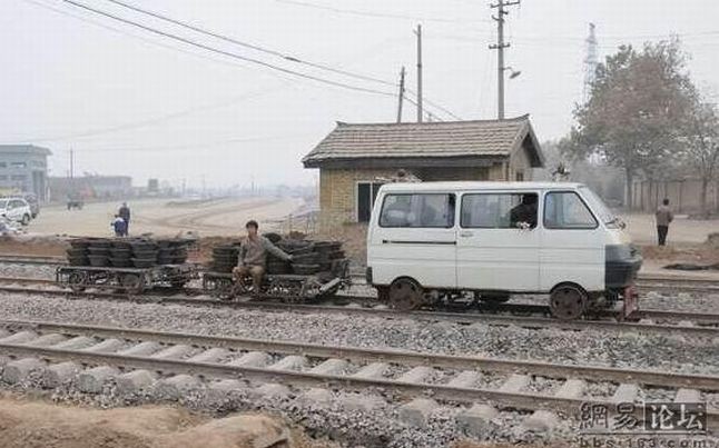 Вот такой поезд есть в Китае
