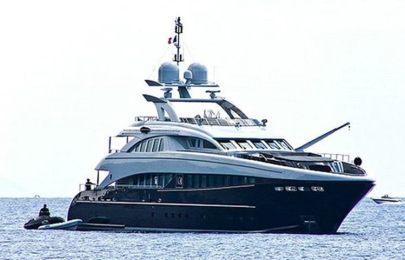 Яхта за 12 миллионов евро