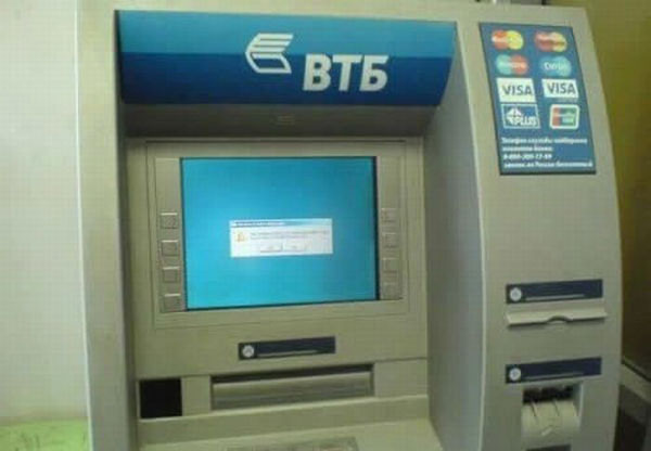 В банкомате тоже кризис :)