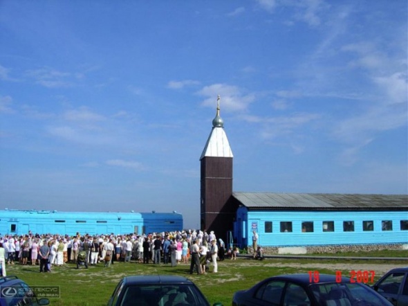 Церкви в вагонах