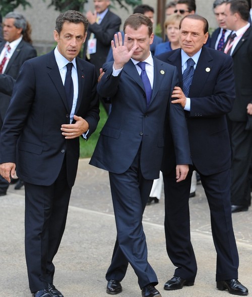 Как Дмитрий Медведев на большой восьмерке в Италии отдыхал