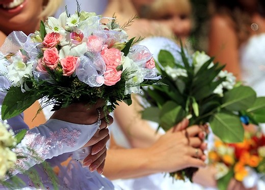 В Риге прошел парад невест