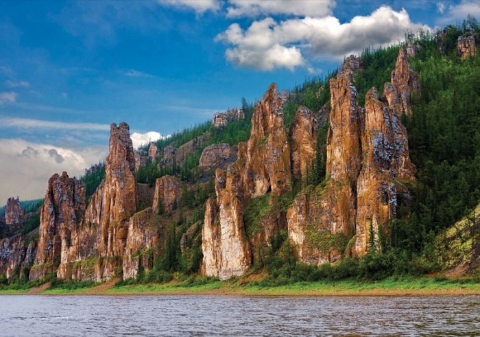 "Каменный лес" на реке Лена