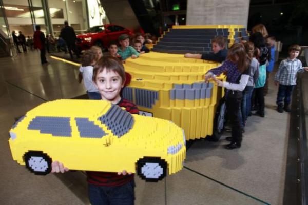 BMW 1-ой модели из LEGO