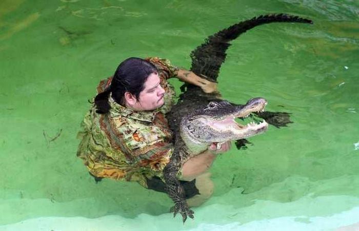 Трюки с крокодилами