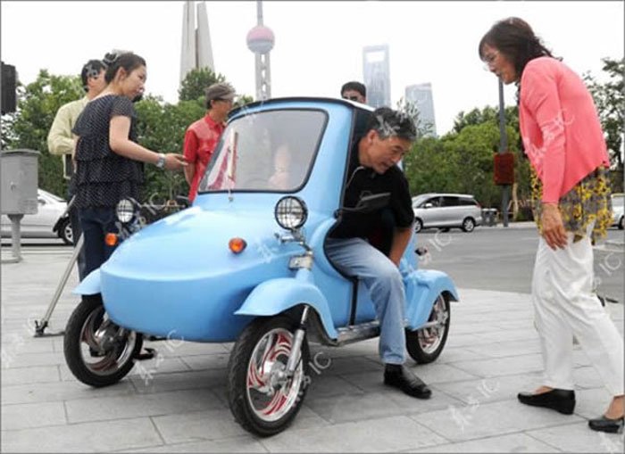 Китаец самолично построил электромобиль