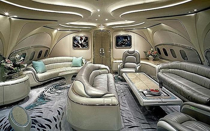 Внутри самолетов очень богатых людей